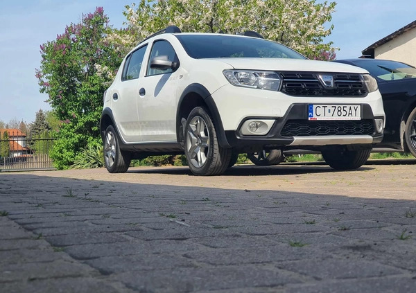 Dacia Sandero Stepway cena 39500 przebieg: 35000, rok produkcji 2020 z Toruń małe 46